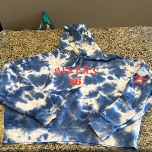 Philadelphia 76ers Women’s Blue Hoodie size 2XL